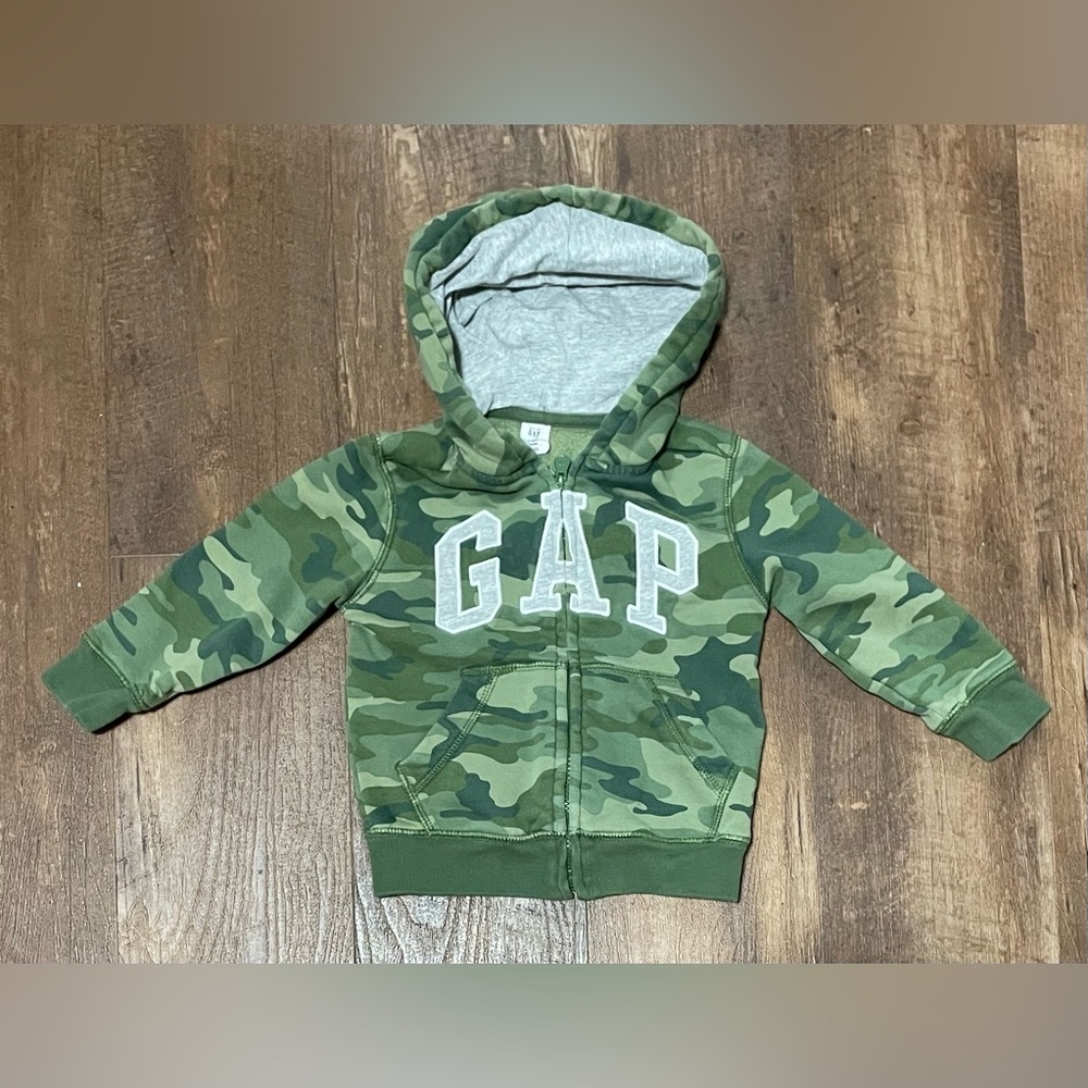Baby Gap green Camo zip up hoodie sweatshirt boys toddler 2